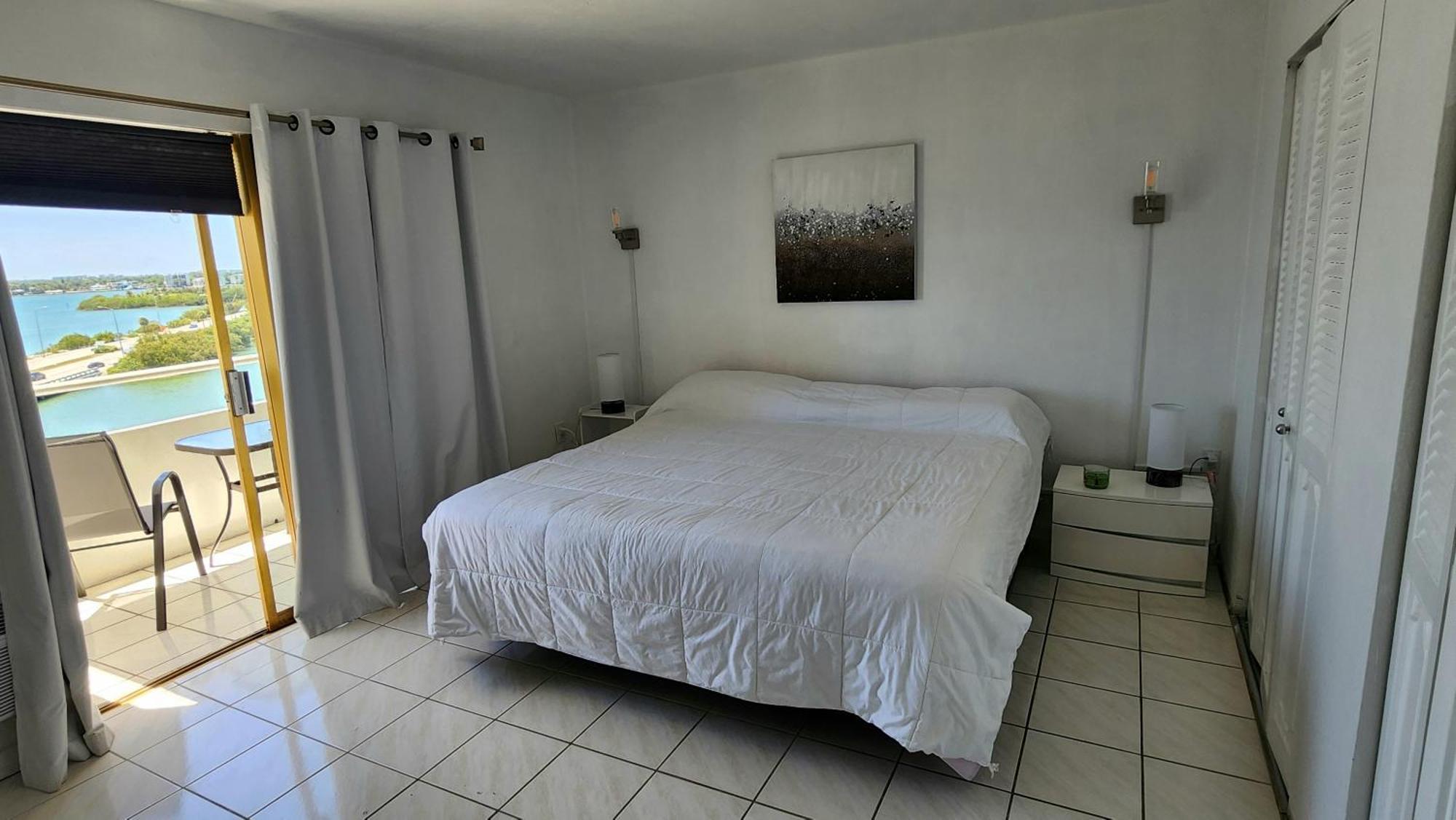Bayfront Apartment Breathtaking Views- One Bedroom W Balcony- Living Room -Free Parking Miami Beach Zewnętrze zdjęcie